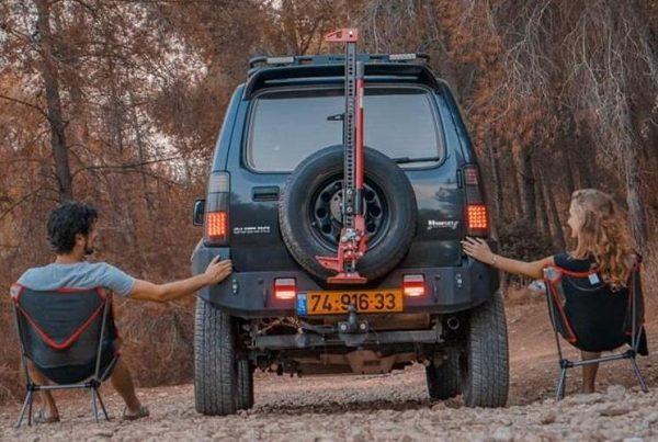 תושבת ברזל לג'ק עבור מגבה HI LIFT הייליפט  על גלגל רזרווה דלק איתן